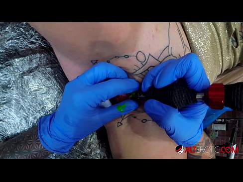 ❤️ Sully Savage, moi tatuada, tatuouse no clítoris Vídeo de puta  en % gl.pornpictureshq.ru % ️❤